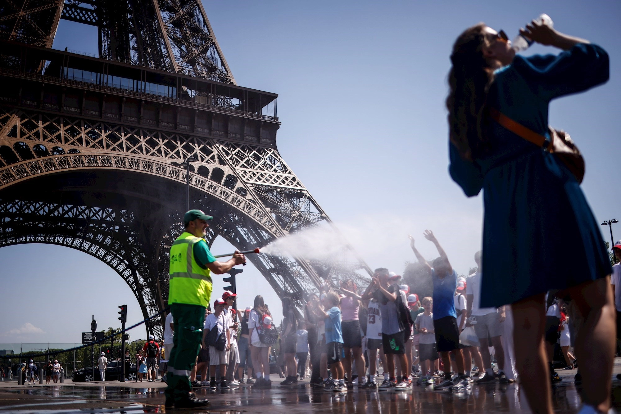 Italija zbog toplinskog vala zabranjuje rad na otvorenom, Francuska zatvara škole